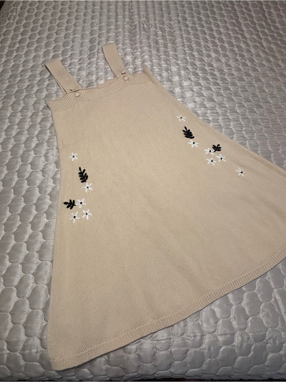 Cream Knit Midi Dress Embroidered Floral Strappy A-Line Cottagecore Small/Medium